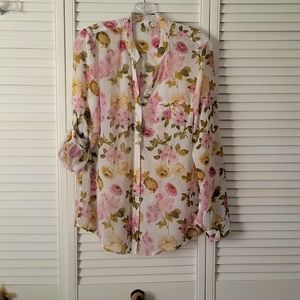 Kut From The Kloth Long Sleeve button down blouse